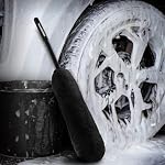 H.O.W 360° Microfiber Wheel Rim Tire Brush for Cleaning Tires - Image 2