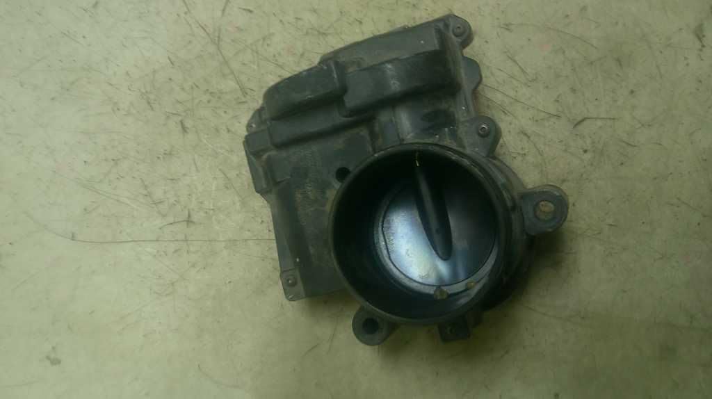 Throttle Body Base Fits 08-13 Compatible with BMW Clubman PACEMAN 337-50184B