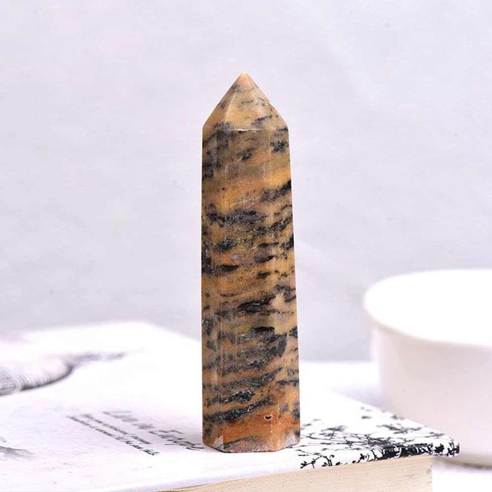 Énergie pierre de quartz naturel en cristal parfait comme idée cadeau bien-être