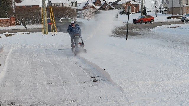 SENIX X6 60 Volt Max* 21-Inch Single Stage Cordless Snow Blower