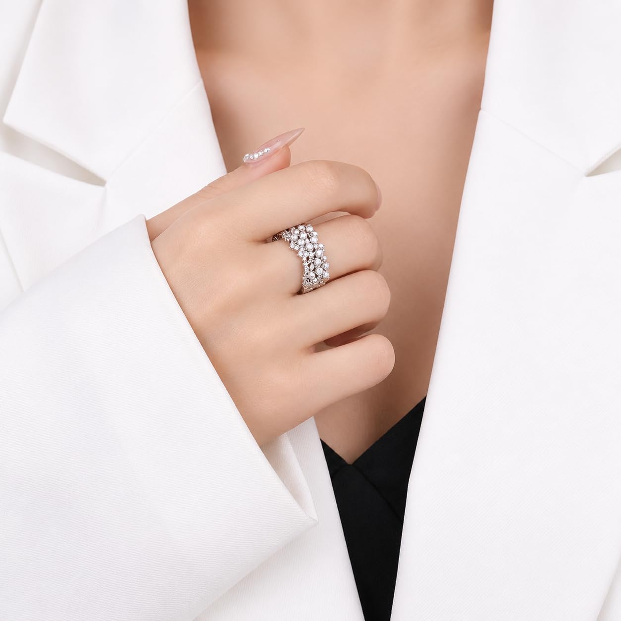 Silver Pearl Statement Ring for Women, Wide Open Band Ring, Rhinestone Cluster Cocktail Ring, Faux Pearl Fashion Jewelry for Party Wedding Daily Wear