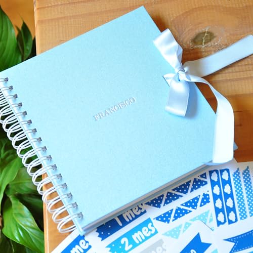 Álbum do Bebê Maternidade Personalizado Tecido Azul Perolado para fotos de até 15x21cm