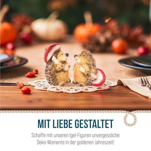 Deko Igel mit Fliegenpilz, 2 Stück: Herbstdeko Figuren, Tischdeko Klein, Dekofiguren Herbst, Dekoration Tisch & Fensterbank, Kleine Fensterdeko, Dekoigel mit Pilz, Herbstfiguren Set, 8,5 cm – Bild 5