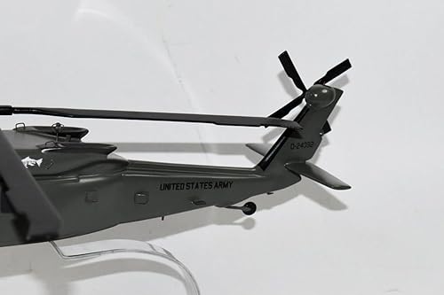 Miniatura 5 de Sikorsky® UH-60 Black Hawk 2-211º Regimiento de Aviación, modelo a escala de caoba de 16"