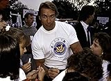Herkunftsland: USA. Arnold Schwarzenegger Autogramm-Fotodruck (30 x 24)