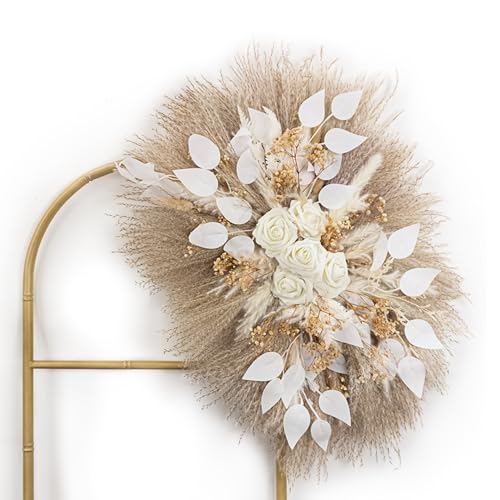 Arreglo artesanal de pasto pampas blanco con rosas miniatura 1