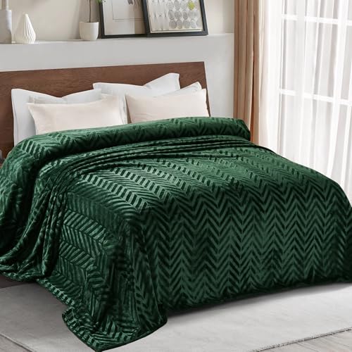 Whale Flotilla Kuscheldecke mit Chevron Muster 150x200 cm, Warme Sofadecke...