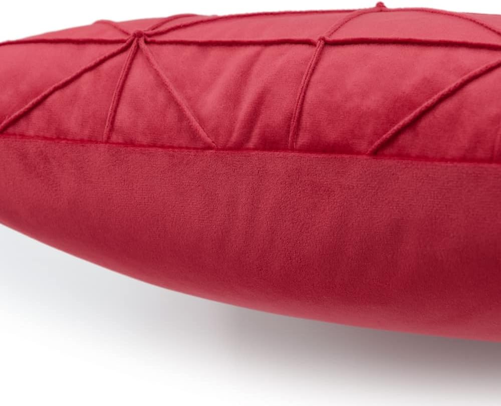 JWH Velvet Throw Pillow Cover Decorative Geometric Pillow Case Soft Pillowcase Plush Cushion for Bed Couch Bedroom Car 20x20 Inch Christmas Red