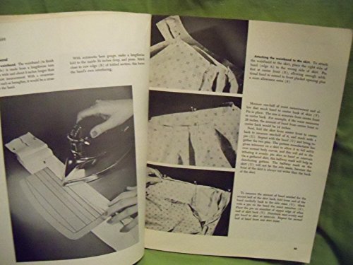 The Bishop Method of Clothing Construction [French] B000O7U96E Book Cover