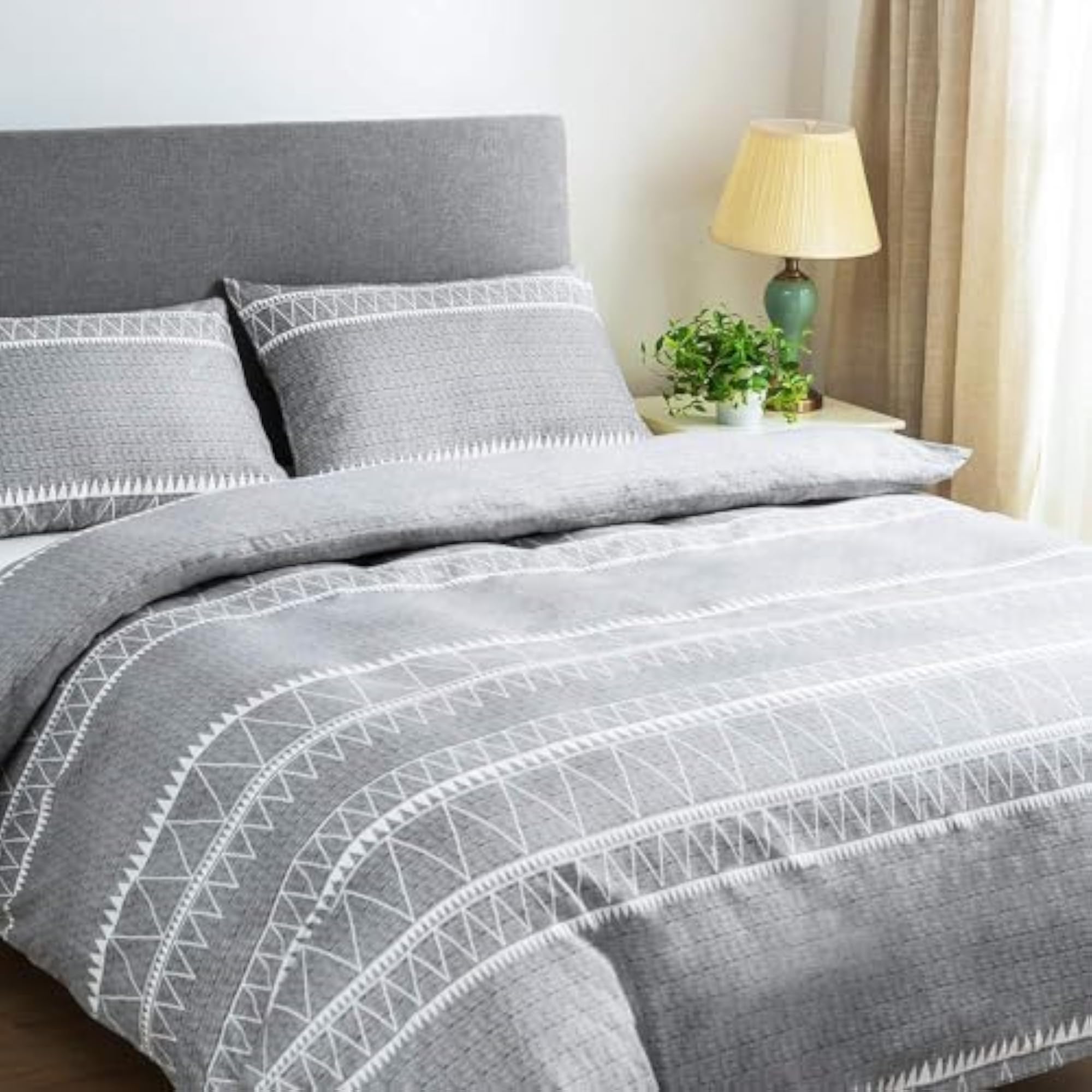 Chic Triangle Pattern Duvet Cover Set, 100% Washed Microfiber