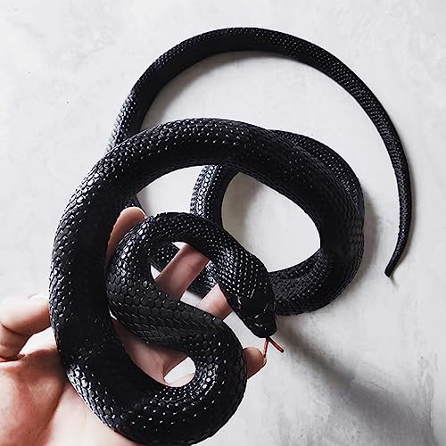 Simulazione serpente giocattolo bambola pitone