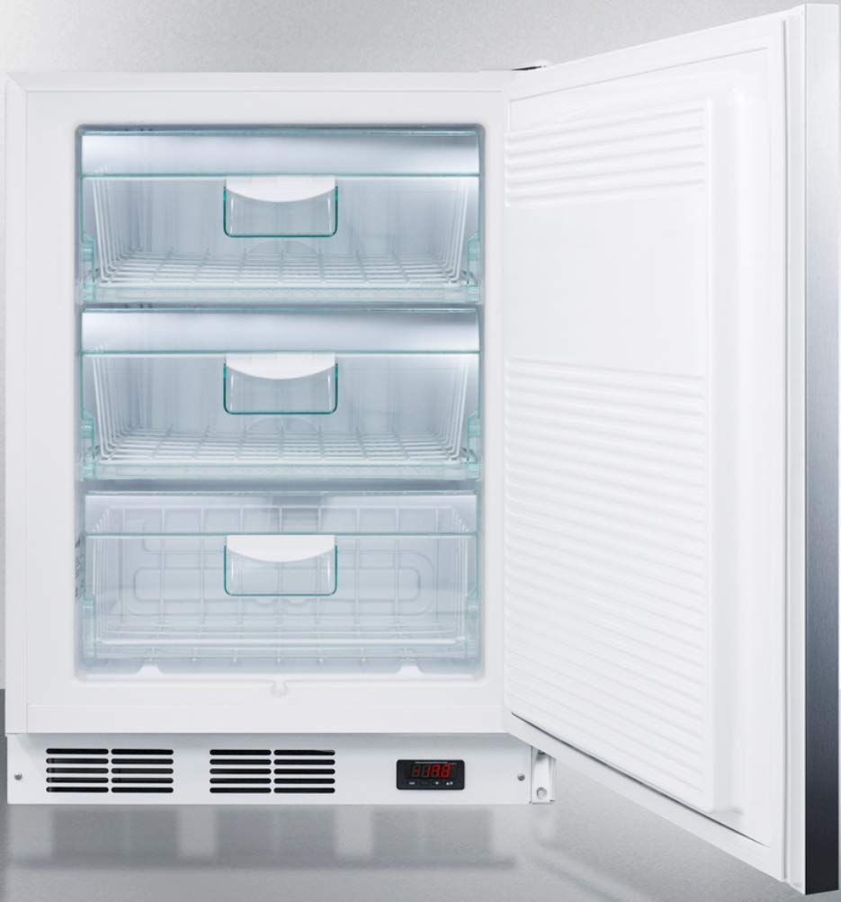 Summit Vt65ml7sshhada Upright Freezer, Stainless Steel on Fridge.com - View 3