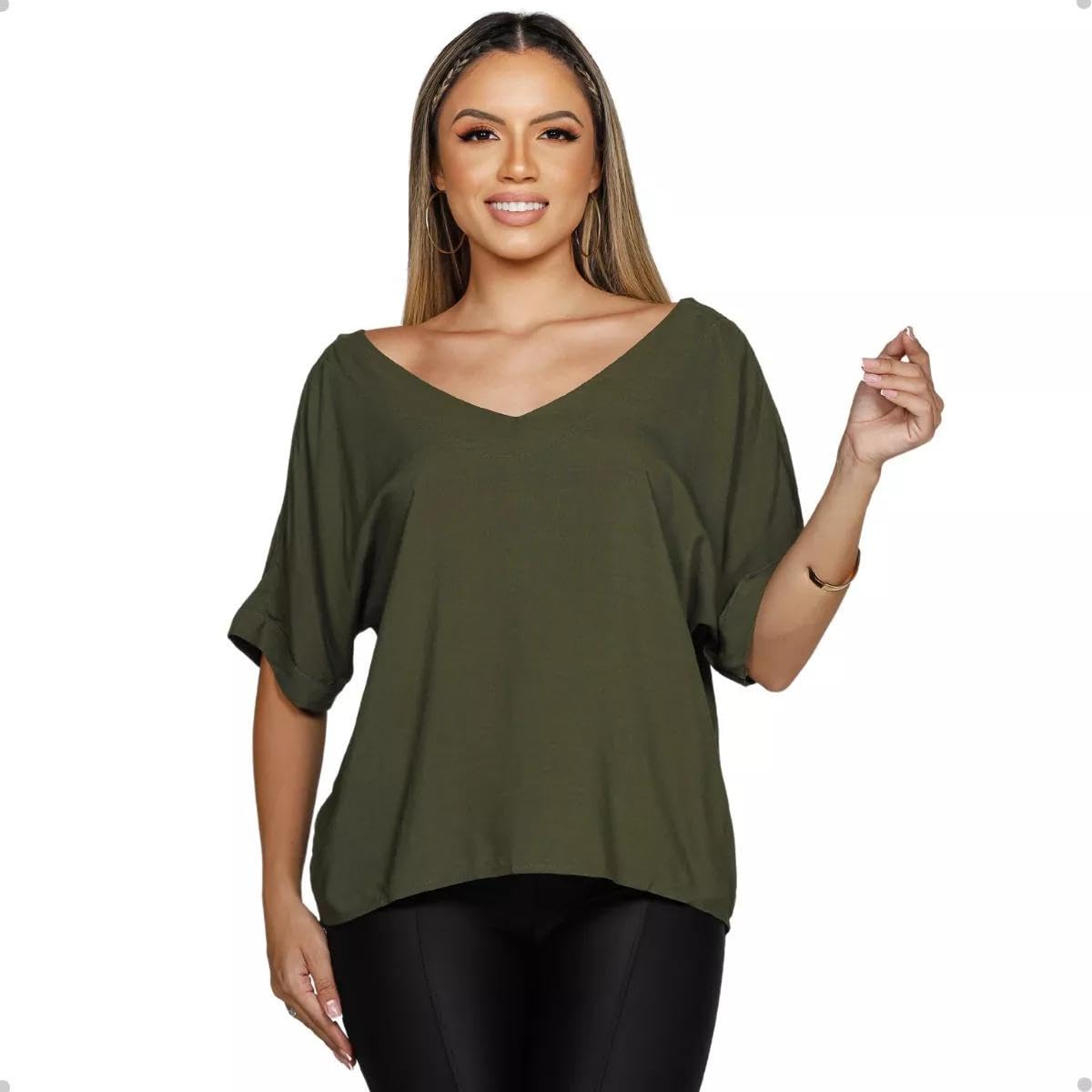 Blusa Feminina Gola V Lisa em promoção! Veja a oferta e mais achadinhos de Blusas 2 Hoje é o melhor dia para comprar Blusa Feminina Gola V Lisa com aquele preço maroto! Promoção! Aproveite a oferta! 2