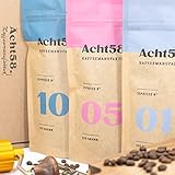 Der Anspruch – Kaffee sollte einfach, unkompliziert und gut sein. Und dafür braucht es genau drei Dinge: Hochwertigen Rohkaffee, eine Partnerschaft mit den Kaffeebauern auf Augenhöhe und ein ehrliches Handwerk.