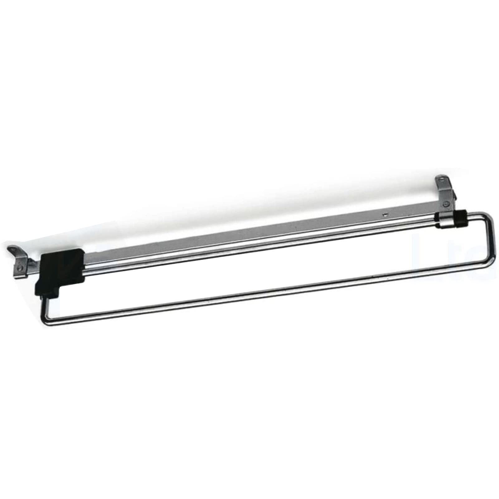 Rail de garde-robe rétractable pour optimiser un petit dressing de chambre - 8