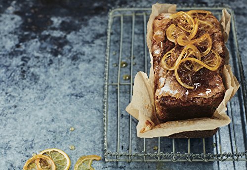 Jamie Oliver Loaf Tin, 1 lb (1 litre) - Non-stick, carbon steel rectangle loaf pan for baking, 19 cm x 11.5 cm x 9 cm (7.5 in x 4.5 in x 3.5 in), in atlantic green Second Image