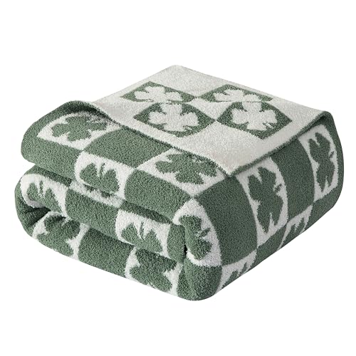 Image of Elegant Comfort St Patrick's Day Throw Blanket, Green Plaid Clover Super Soft Cozy Fluffy Warm Throw Blankets for Couch, Sofa, Chair, Bed, Camping, Picnic, Travel Lightweight Bed Blanket (50 inch x 70 inch)