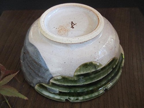 作家物 玉山窯 ?玉置保夫 ？織部 花椿 小鉢　2個セット 作家物 玉山窯 ?玉置保夫 ？織部 花椿 小鉢 2個セット - メルカリ