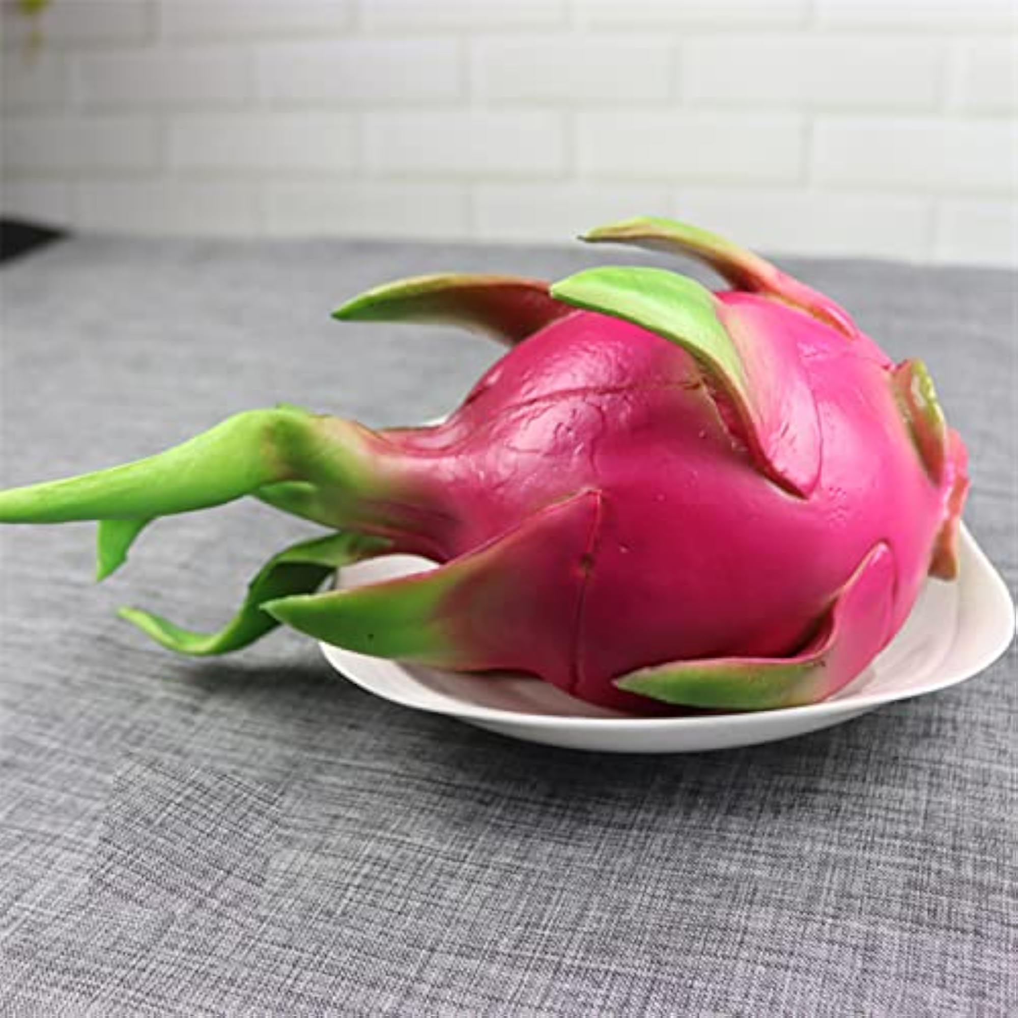 Artificial Dragonfruit Decor, Lifelike Faux Fruit for Kitchen Decoration