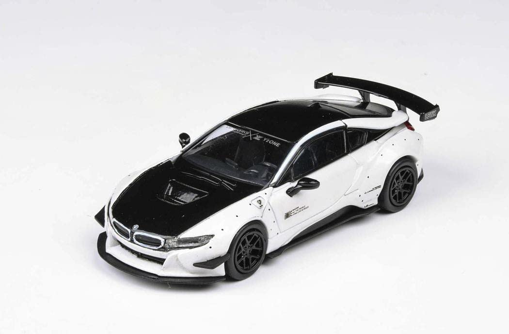 KNICK KNACK PARA/64 BMW I8 White LBWK LHD | 1:64 Scale DIECAST Metal ...