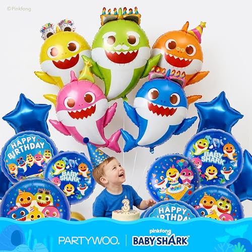 Image of PartyWoo Baby Shark Family Foil Balloons 5pcs 36 34 32 Inch Baby Shark Family Mylar Helium Birthday Balloons for Boys and Girls Children Under the Sea Ocean Theme Kids Birthday Party Decorations