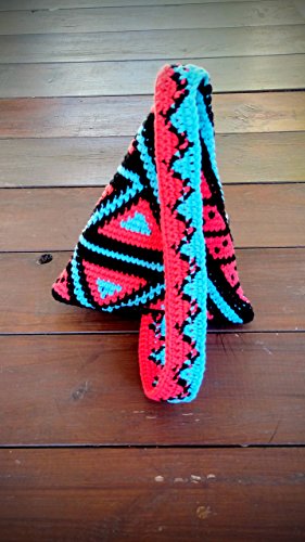 Zaino all'uncinetto con una maniglia. Stile Wayuu