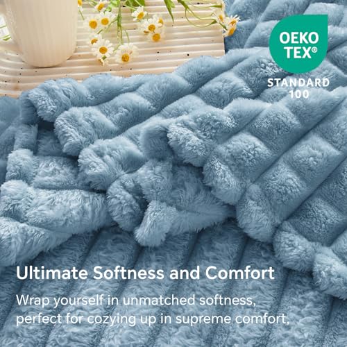 Image of BEDELITE 3D Checked Blue Fleece Throw Blanket for Couch, 50x60 Inches