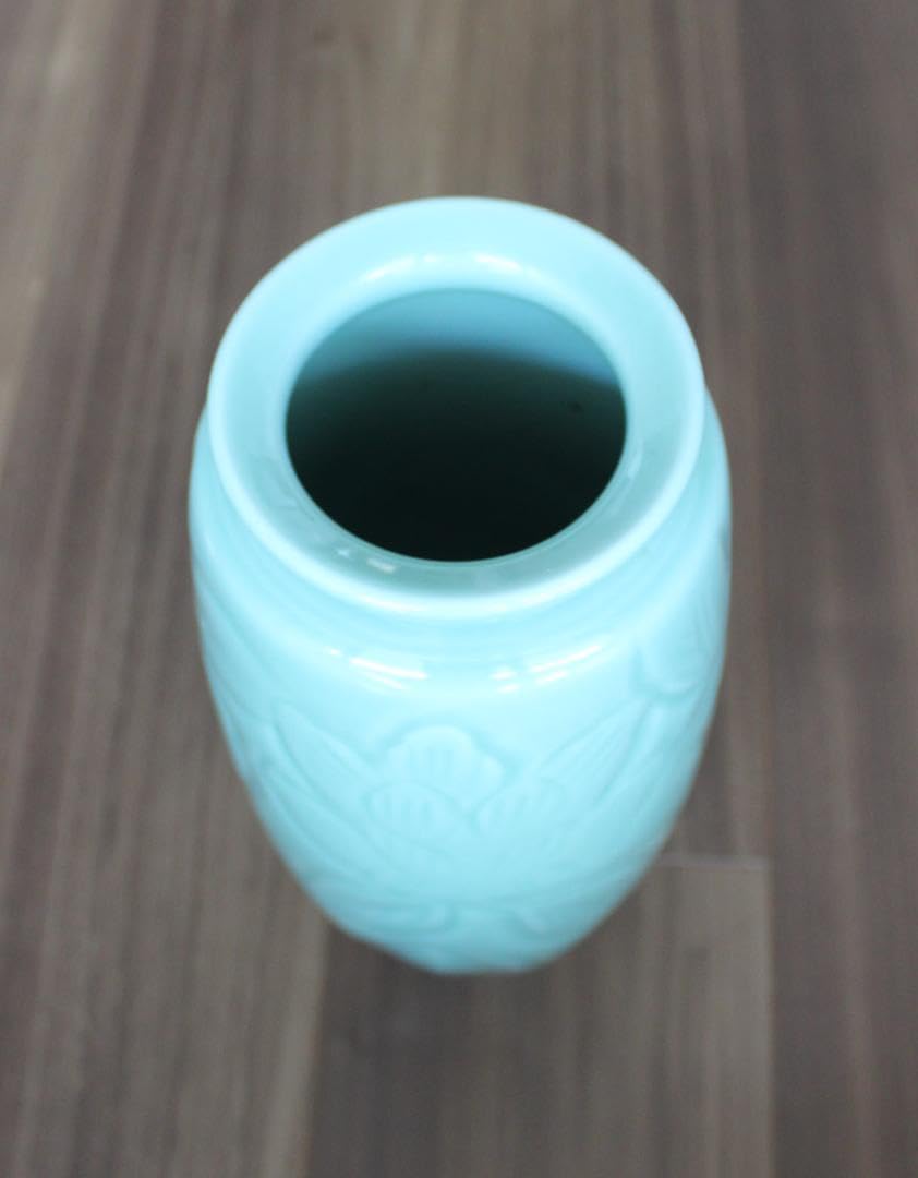 Amazon.co.jp: 暁峰作 青磁釉彫 花生 京焼 清水焼 日展入選作家 青壺