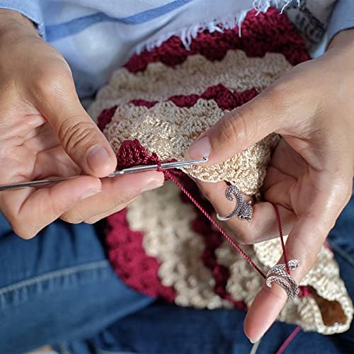 CCCYMM 6 Pcs Adjustable Knitting Crochet Loop Ring, Braided Knitting Ring Yarn Guide Finger Holder Open Finger Ring for Faster Knitting
