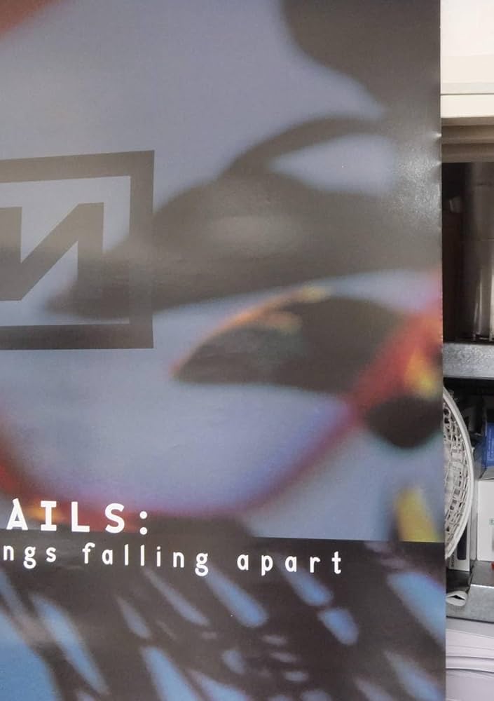 NINE INCH NAILS ナイン・インチ・ネイルズ 広告ポスター Amazon.co.jp: ナイン インチ ネイルズ NINE INCH NAILS