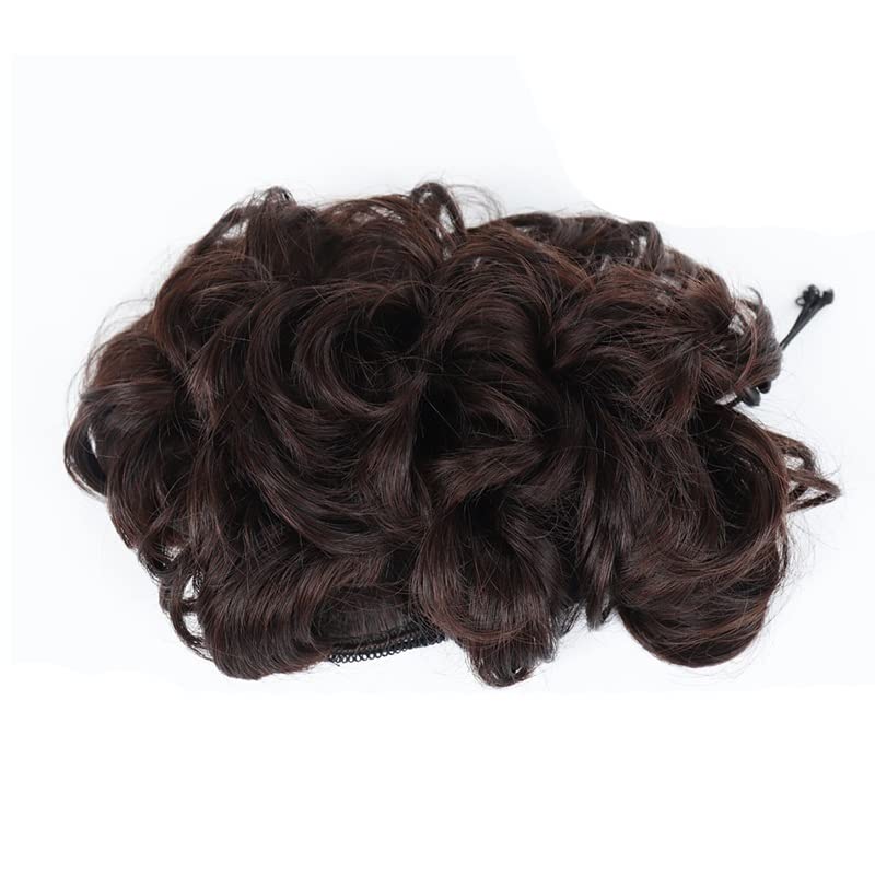 Chignon de cheveux désordonnés pour donner du volume aux cheveux fins instantanément