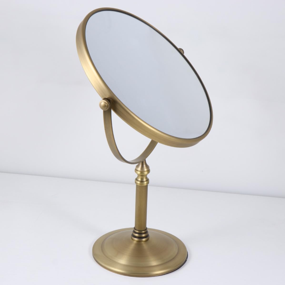 SOIMISS Espejo de Maquillaje Material de Metal y Doble Cara Aumento 3X de Mesa Diseño Antideslizante Adecuado para Uso Hogar