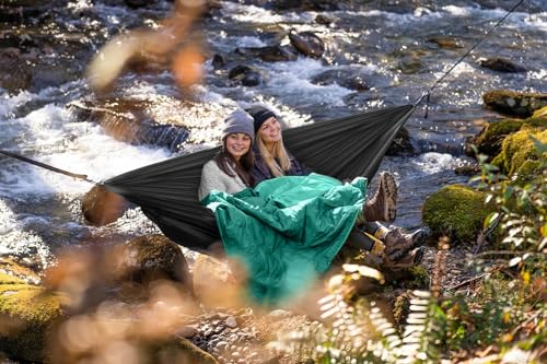 covacure-Camping-Blanket-Outdoor-Travel-Blanket-Packable-Puffy-Blanket-Lightweight-Warm-Quilt-for-Camping-Hiking-Backpacking-Outdoors-Travel-BeachGreen