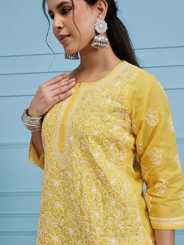 Image of Ada Women's Cotton Straight Fit Straight Hand Embroidered Lucknowi Chikankari Kurta Kurti A411165