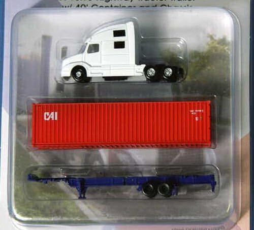 Kato 31-615: N Volvo Highway Tractor Trailer w/40' Container and Chassis