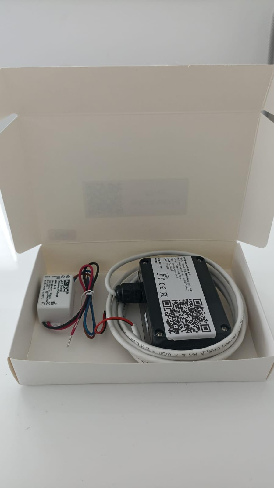 Sensore livello serbatoio WiFi - Made in Italy