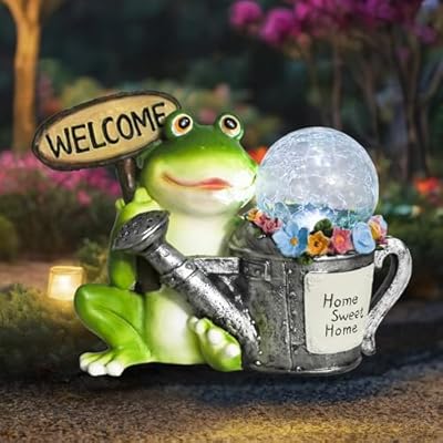 Solar Garden Outdoor Statues Frog Statues with Solar Light, Outdoor Mushroom Frog Figurines Decorations Yard Decor for Patio Balcony Lawn Ornament, Unique Housewarming Gifts for Women