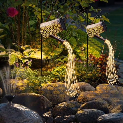 Gießkanne mit Lichterkette von Cecombine Solargießkanne für den Außenbereich