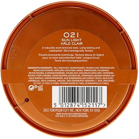 Natural by Rimmel London Bronzer for a Sun-Kissed Glow Cover
