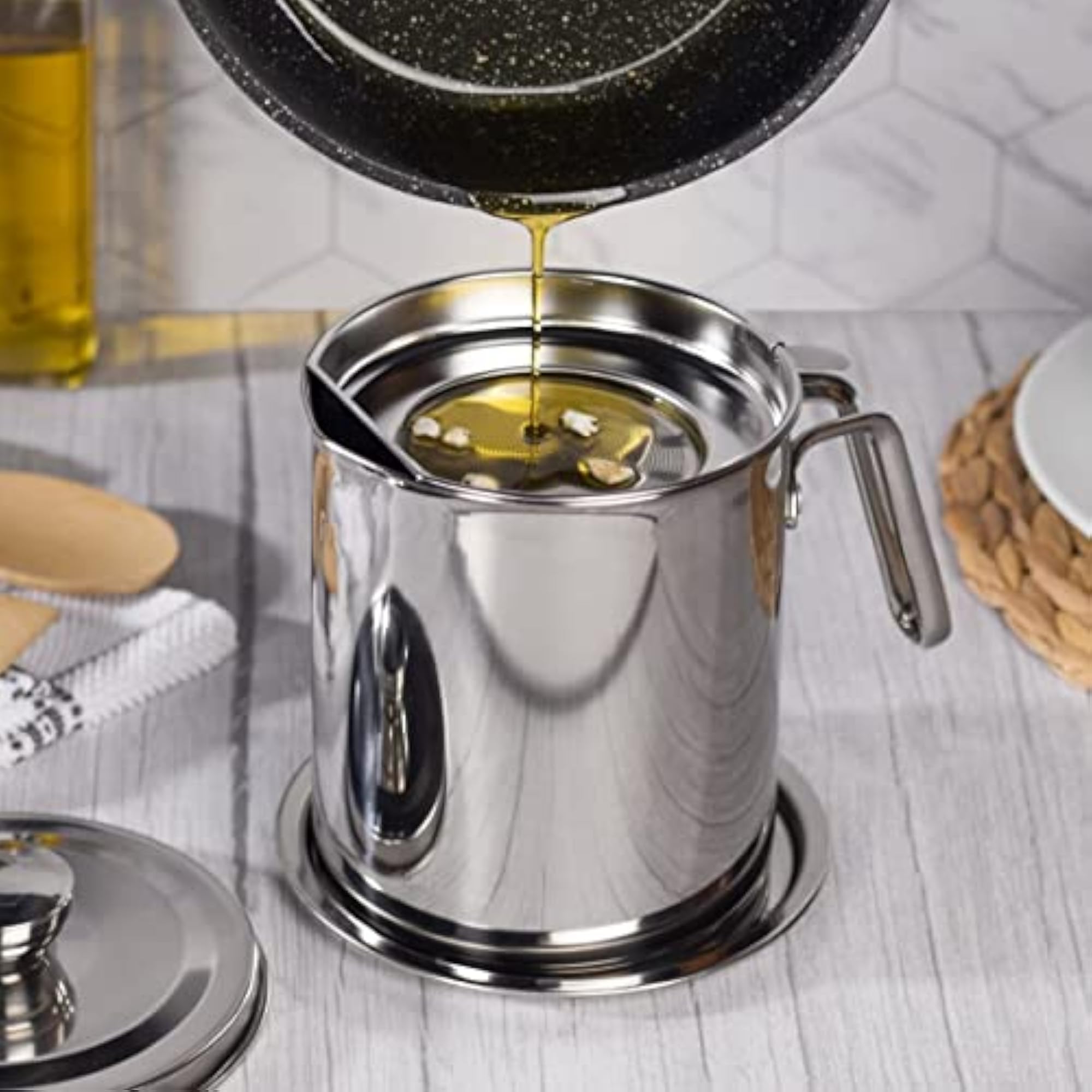 Stainless Steel Oil Strainer Pot with Removable Filter