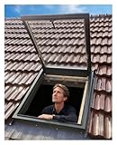 Dachfenster mit doppelt verglaster Sicherheitsverglasung, Rahmen aus Aluminiumlegierung, flächenbündiges Design zur Belüftung und zum Ausblick in den Dachboden