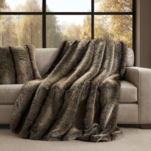 EVERGRACEHOME Luxury Faux Fur Throw Blanket, Soft Fluffy Faux Min...