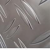 Eigenschaften Aluminium Riffelblech ist gut Schweißbar, Witterungsbeständig und Seewasserbeständig Verwendungsbereiche Riffelbleche werden unter anderem in folgenden Branchen eingesetzt: Transportwesen z.B für Anhängerverkleidung, Auffahrrampen Bauwesen z.B für Treppen und Treppenhäuser, Schachtdeckel, Bodenplatte, Wandschutz Offroad z.B für Fahrzeugverkleidung, Trittbrett, Ladefläche