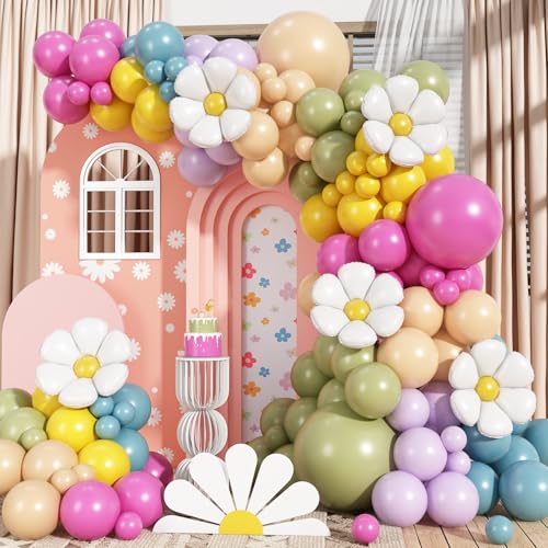 Arche de ballons fleurs sauvages pour une décoration de fête de bébé en fleurs au printemps