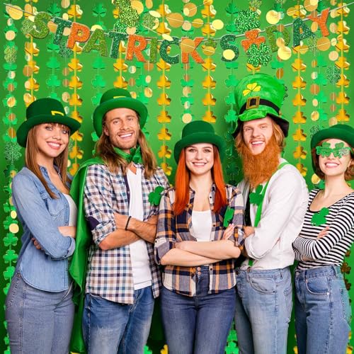 Image of St Patricks Day Decorations Shamrock Foil Fringe Curtains Green Shamrock Garland Clover Tinsel Curtain Photo Booth Prop St Paddy's Day Garland Hanging Streamers Backdrop for Irish Party Decor