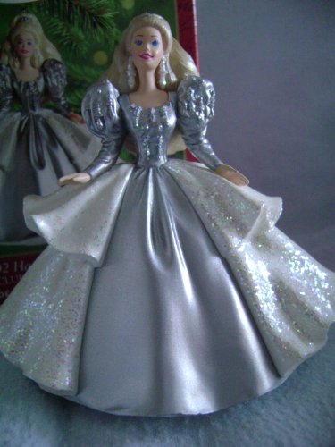 Hallmark Keepsake Barbie 2000 Club Edition 1992 Happy Holidays Barbie Ornament