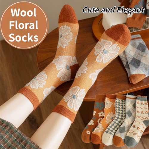 5/10 Pairs Wool Socks for Women Thick Knit Vintage Cute Floral Crew Socks3