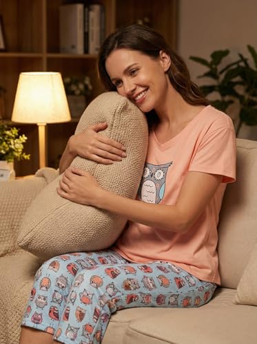Image of CHUNG Women Cotton Pajama Sets Sleepwear pjs Short Sleeve Shirt Capri Length Crop Pants Cute Vivid Print