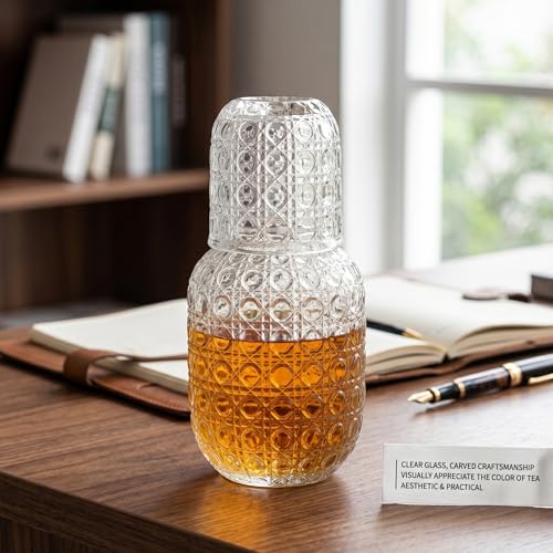 Jarra de agua de vidrio en relieve con vaso a juego para mesita de noche 5