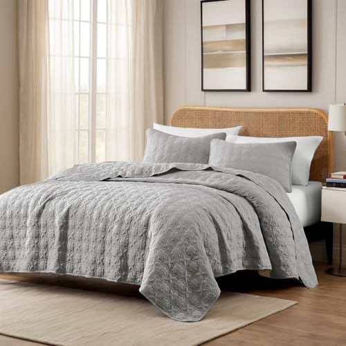Grey King Size Quilt Bedding Sets with Pillow Sham, Summer Lightweight Soft Bedspread Coverlet, Farmhouse Country Textured Quilted Blanket Thin Comforter Bed Cover, 3 Pieces, 104x90 inches